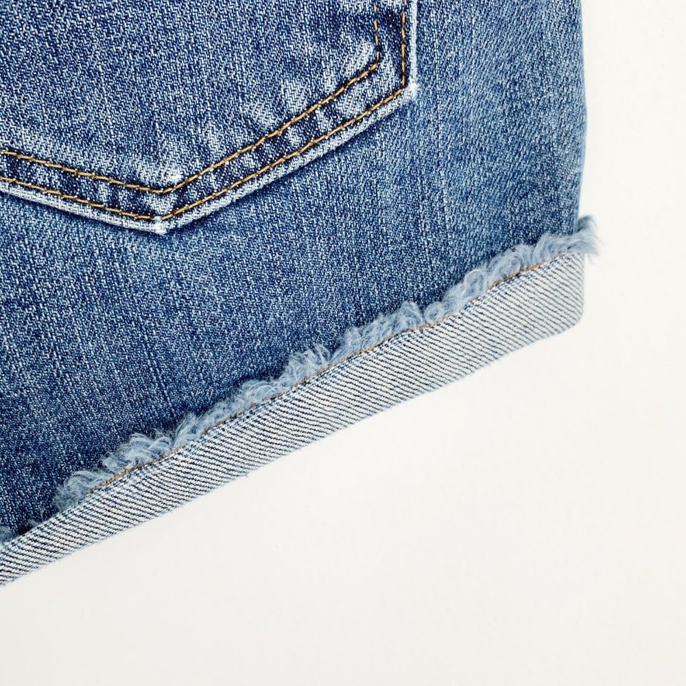 ❌SOLD-Joe's Tory Wash Rolled Hem Jean Shorts 27 - Picture 5 of 7